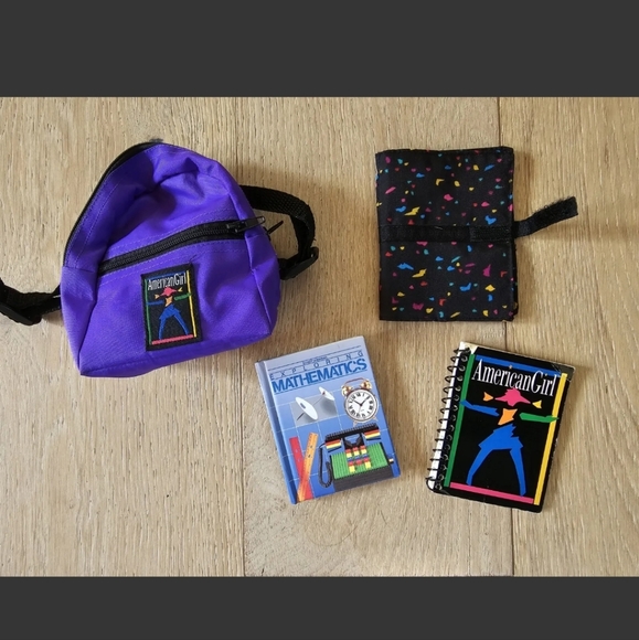 **SOLD** AMERICAN GIRL DOLL Clothing & Accessories roller blades helmet robe - Picture 4 of 12